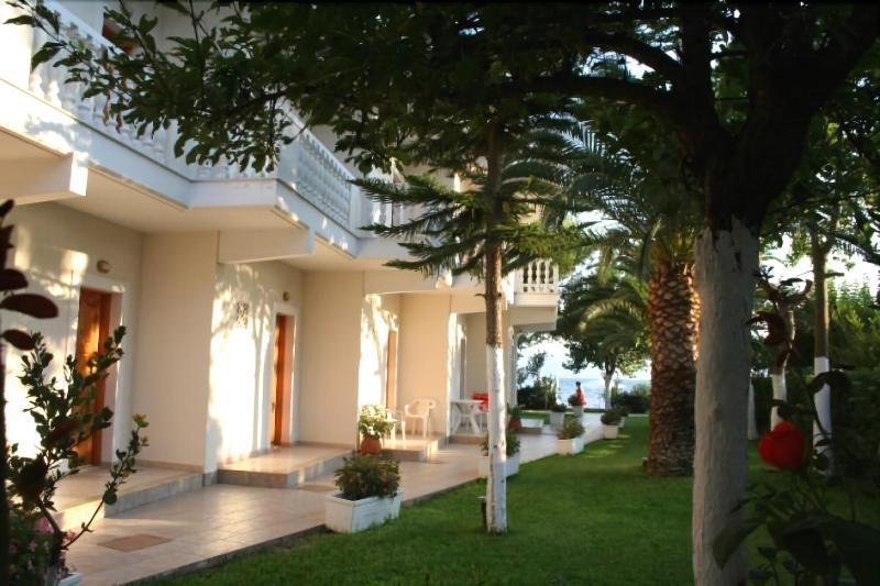 Posidonia Pension อมารินโธส ภายนอก รูปภาพ