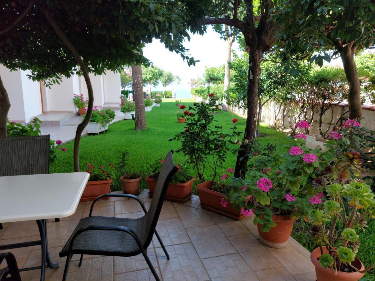 Posidonia Pension อมารินโธส ภายนอก รูปภาพ