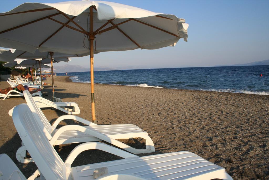 Posidonia Pension อมารินโธส ภายนอก รูปภาพ
