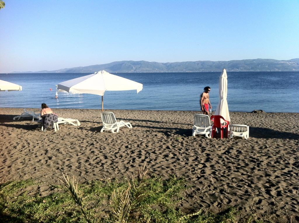 Posidonia Pension อมารินโธส ภายนอก รูปภาพ