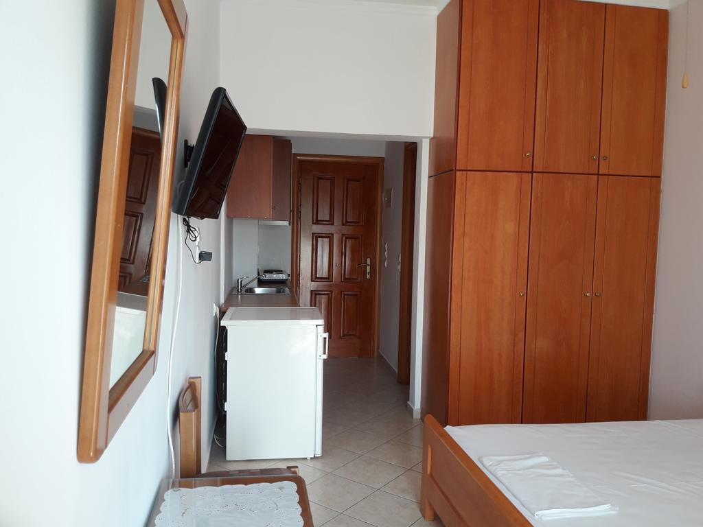 Posidonia Pension อมารินโธส ภายนอก รูปภาพ